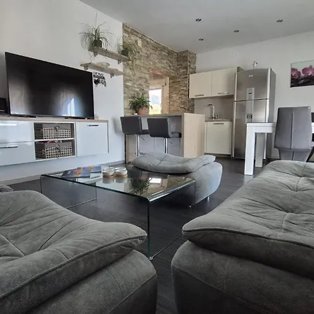 Apartmán Karlovo *