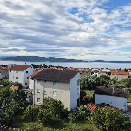 Karlovo Apartmán Kaštela