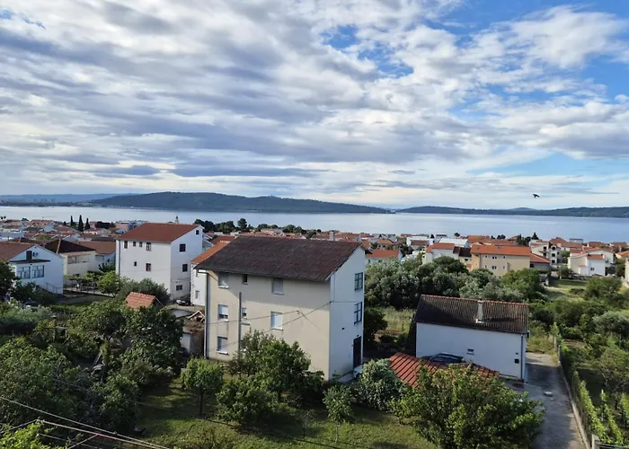 Karlovo Apartmán Kaštela